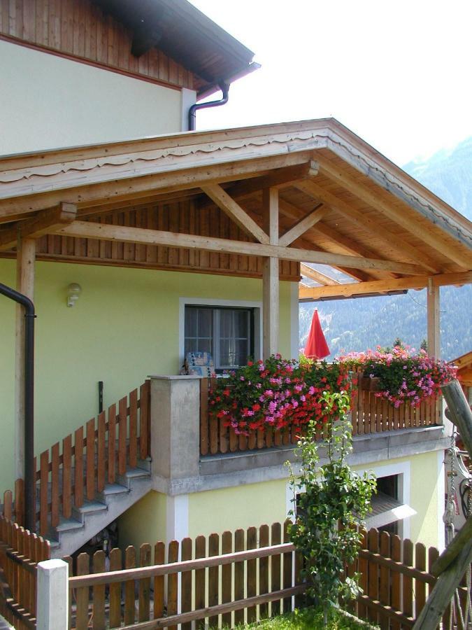 Ferienwohnung Am Bauernhof Zechner Heidi Flattach Extérieur photo